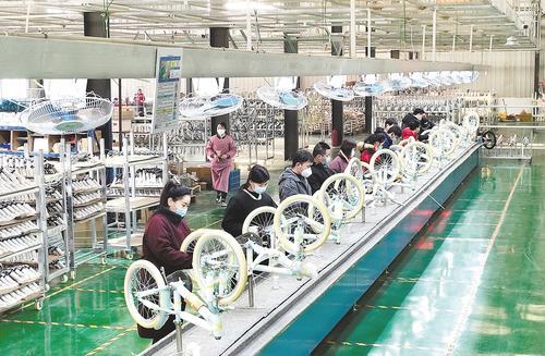 龍頭企業 領跑 特色產業升級